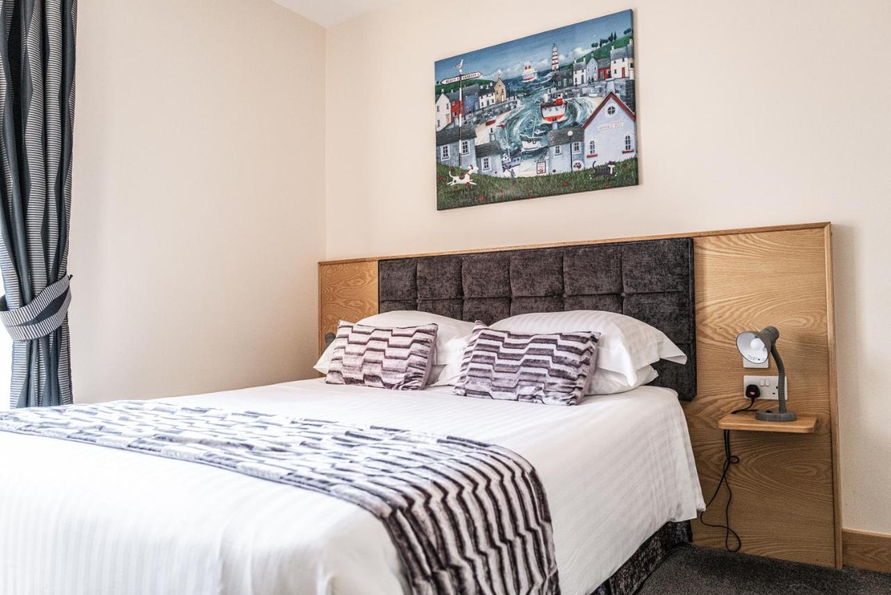 Seaview Hotel Питерхед Экстерьер фото