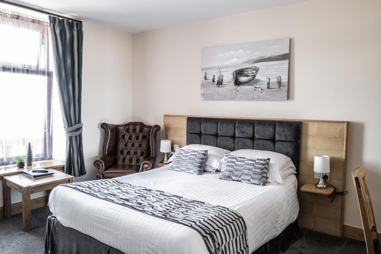 Seaview Hotel Питерхед Экстерьер фото