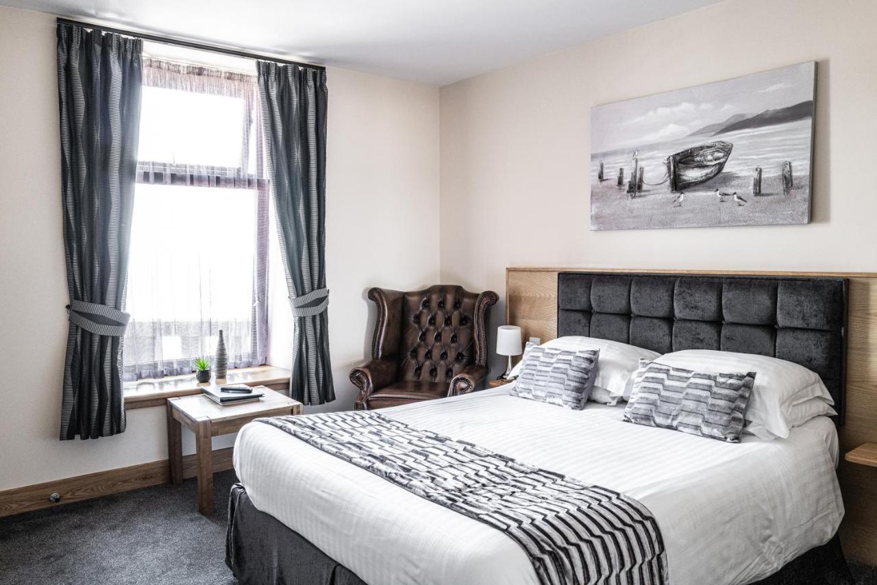Seaview Hotel Питерхед Экстерьер фото